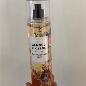 Almond Blossom fine fragrance mist